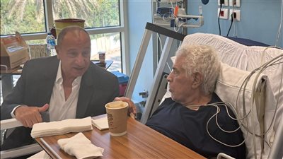 والدي طلب التواصل معه، كريم حسن شحاتة يكشف كواليس زيارة الخطيب للمعلم