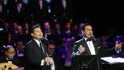 بحضور وزراء وسفراء، محمد ثروت يشعل احتفالية نصر أكتوبر بمسرح الأوبرا بمشاركة الحلو وهاني شاكر (صور)