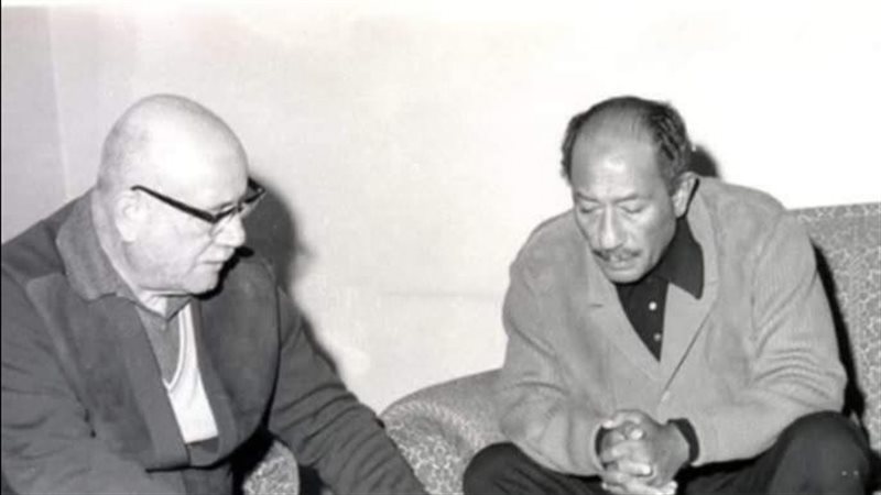 السادات مع المشير