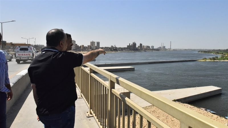 جولة ميدانية لمحافظ