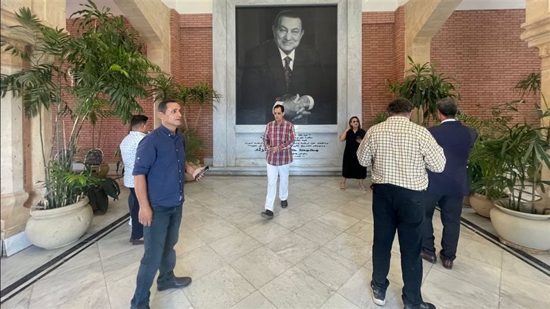 مقبرة حسنى مبارك،