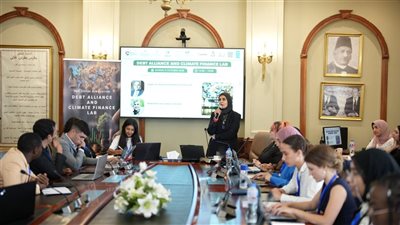 جلسات نقاشية لطلاب نموذج محاكاة قمة المناخ بالجامعة البريطانية بحضور مبعوث الأمم المتحدة 