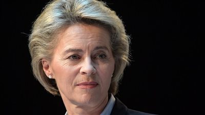 رئيسة المفوضية الأوروبية: لا نقبل تغيير حدود أوكرانيا بالقوة