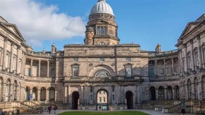 بعد موافقة مجلس الوزراء، تعرف على البرامج الدراسية لجامعتي كوين مارجريت وأدنبرة في مصر