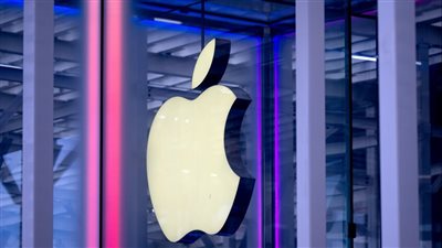 السلطات الفرنسية تحقق مع شركة آبل بتهم انتهاك خصوصية المستخدم