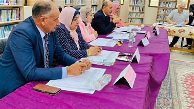 إجراء المقابلات الشخصية للمتقدمين للتجديد للوظائف الإشرافية بتعليم الإسكندرية 