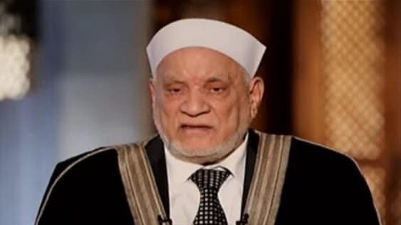 الدكتور أحمد عمر