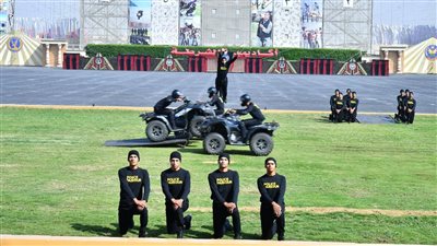  السيسي يشاهد عددًا من العروض والتدريبات القتالية في حفل أكاديمية الشرطة 