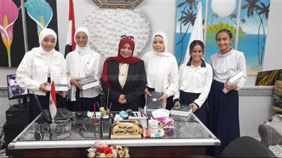 عهدة شخصية، بدء تسليم أجهزة التابلت لطلاب الصف الأول الثانوي ببني سويف 