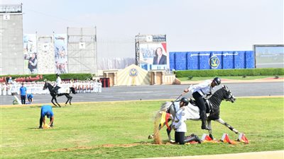 عروض الفروسية تتصدر حفل تخريج الدفعة الجديدة من طلاب الشرطة بحضور السيسي 