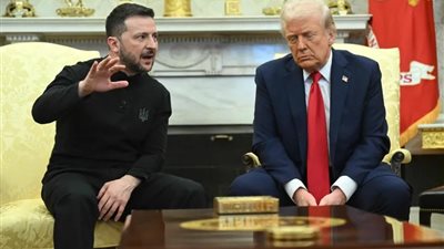 واشنطن بوست: زيلينسكي غادر البيت الأبيض بخيبة أمل بعد لقائه ترامب