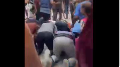 مقطع مؤثر، أهل غزة يسجدون لله شكرًا مع إعلان انتهاء الحرب على القطاع (فيديو)