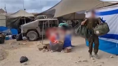 تفكيك المعسكرات، لحظة انسحاب قوات الاحتلال الإسرائيلي من قطاع غزة (فيديو) 