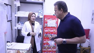 وزير الصحة في زيارة مفاجئة لمستشفى الخازندارة ويوجه بإجراءات حاسمة لضمان جودة الخدمات