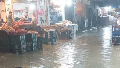 الأمطار تغرق شوارع وميادين منطقة العجمي بالإسكندرية (صور)