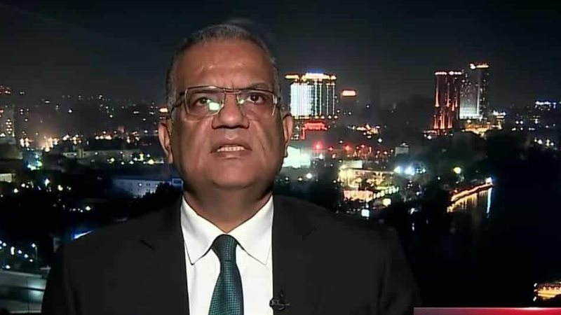  الدكتور محمود مسلم،