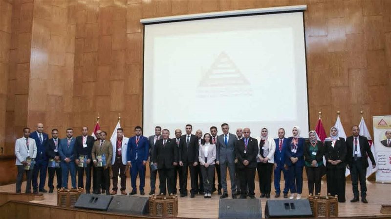 وزارة التنمية المحلية،