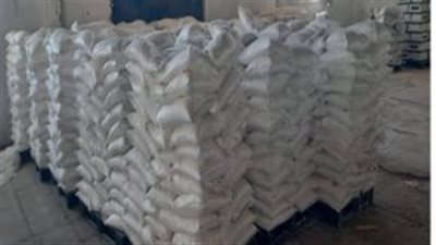 حملة أمنية تضبط مصنع أعلاف مغشوشة بداخله 147 طنا في الإسماعيلية 