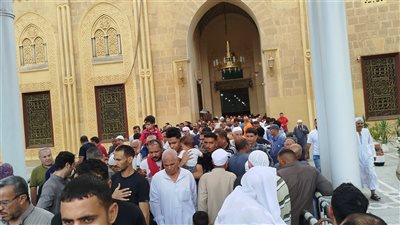 أتينا رحابك يا شيخ العرب، آلاف المواطنين يتوافدون على مولد السيد البدوي بطنطا (فيديو) 