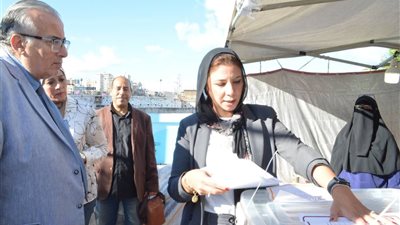 لأول مرة، مستشارة تشرف على انتخابات النقابات المهنية بالإسكندرية 