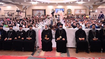 1500 شاب وأسقفان في المؤتمر الأول لإيبارشية برج العرب