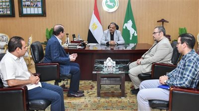 محافظ الشرقية يستقبل نائب وزير الصحة لشئون الطب الوقائي 