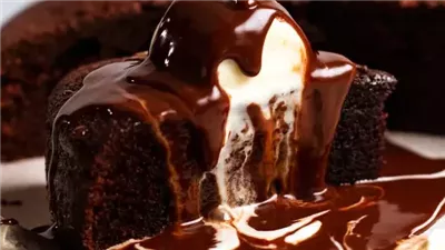  طريقة تحضير كيكة فادج الشوكولاتة السائلة