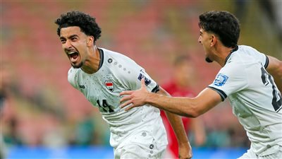 كأس العرب، العراق يتقدم على البحرين بثنائية في الشوط الأول