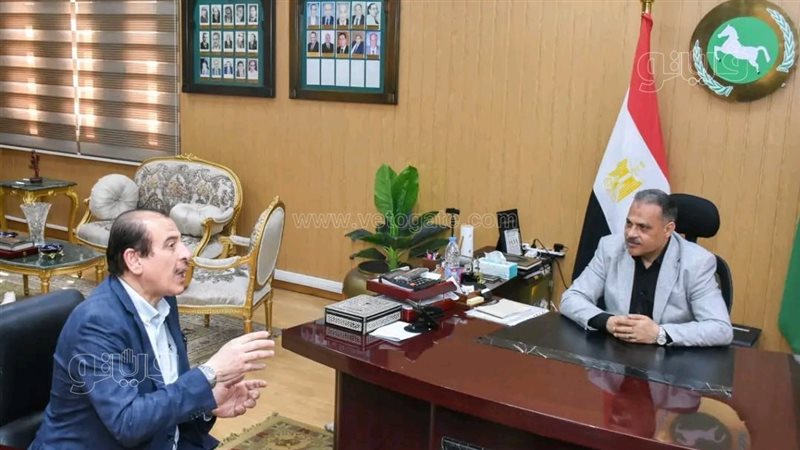 محافظ الشرقية يستقبل