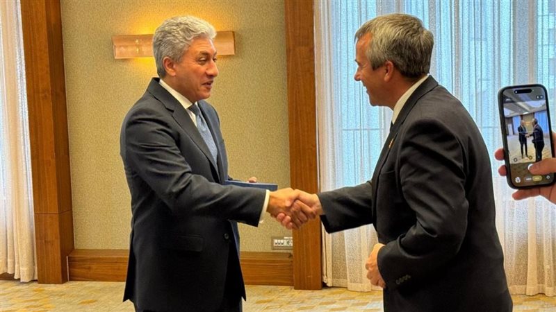 لقاءات وزير السياحة