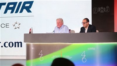 حسين فهمي: رممنا أفلام الأبيض والأسود لإنقاذ تراثنا ومهرجان القاهرة يجسد نهضة ثقافية