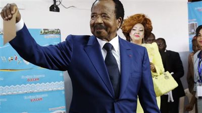 لديه 92 عاما ويشغل منصبه منذ 43 سنة، رئيس الكاميرون بول بيا ينافس على ولاية ثامنة