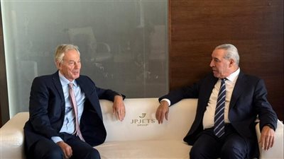 نائب الرئيس الفلسطيني يبحث مع توني بلير تطورات الأوضاع في غزة