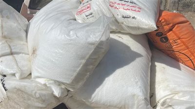 التحفظ على 850 كيلوجرام سماد زراعي مدعم قبل تهريبها للسوق السوداء بالفيوم 