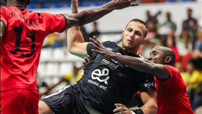 الأهلي يفوز على فلاورز البنيني ويتأهل إلى نصف نهائي بطولة إفريقيا لليد