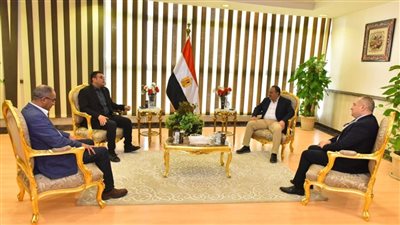 أسيوط تستقبل وزير الإسكان لمتابعة المشروعات التنموية والمدن الجديدة 
