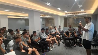 محاضرة عن الإنعاش القلبي للاعبي منتخب الناشئين قبل كأس العالم بقطر