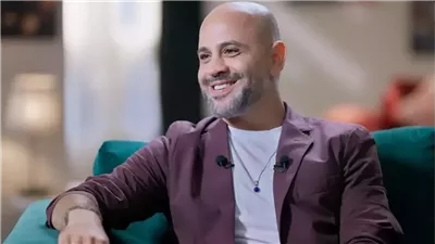 عزيز الشافعي يبدأ التحضير لمشاريع فنية جديدة مع حماقي وإليسا وهيفاء وهبي