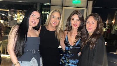 نجمات الفن يتألقن بـ