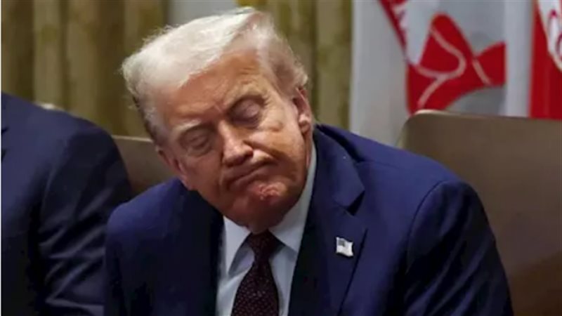 لحظة إجراج ترامب