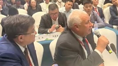 محافظ الوادي الجديد يسعى لتعزيز التعاون الزراعي بين مصر والصين في WAFI2025