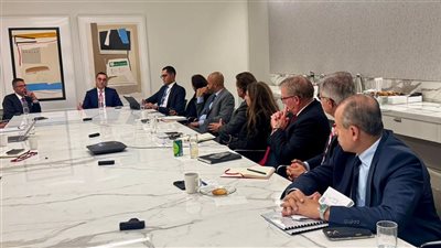 الخطيب يلتقي في بكين DLA Piper ومستثمرين دوليين يرغبون في دخول السوق المصرية