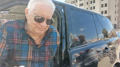 مرتضى منصور يتقدم بأوراق ترشحه لانتخابات مجلس النواب 2025 (صور) 