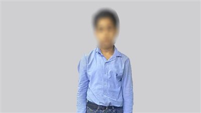 ضبط طفل في المنوفية لتلويحه بقطعة زجاجية أمام الأهالي 