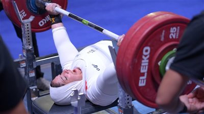 فاطمة محروس تحصد برونزية بطولة العالم لرفع الأثقال البارالمبي