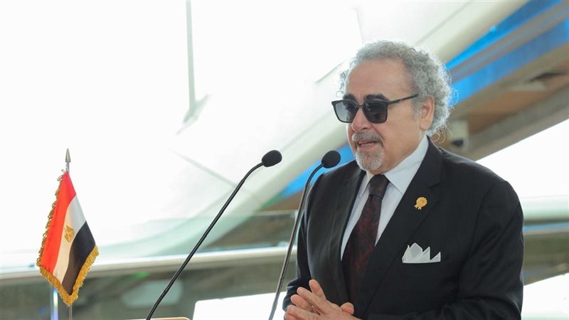 الدكتور علاء عبد