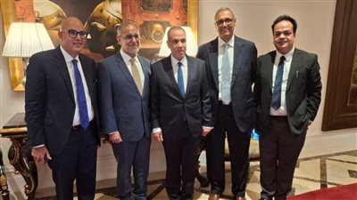 وزير الخارجية: الحكومة تستهدف خلق مناخ استثماري وتحسين بيئة الأعمال