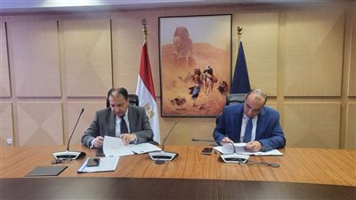 الأعلى للآثار يوقع بروتوكول مع مصلحة الضرائب لتحقيق أفضل عائد من الأملاك 