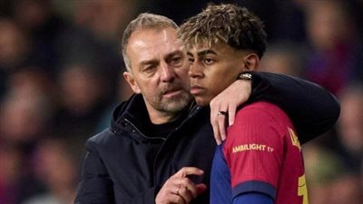 مفاجأة، هانز فليك يهدد بالرحيل عن برشلونة بسبب لامين يامال 