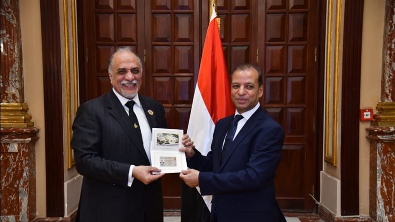 أمين عام الشيوخ يستقبل